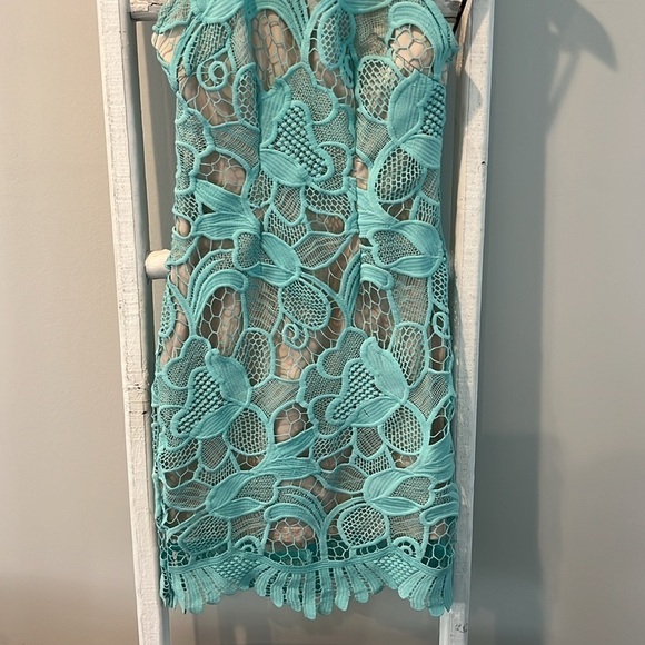 Missguided nwt mint lace and nude choker halter neck bodycon cocktail dress 4 - Picture 4 of 12